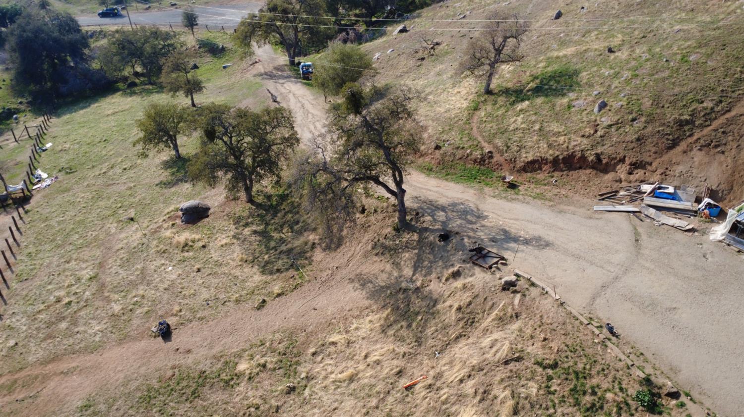 40885 Cornflower Ln, Yokuts Valley, CA 93675