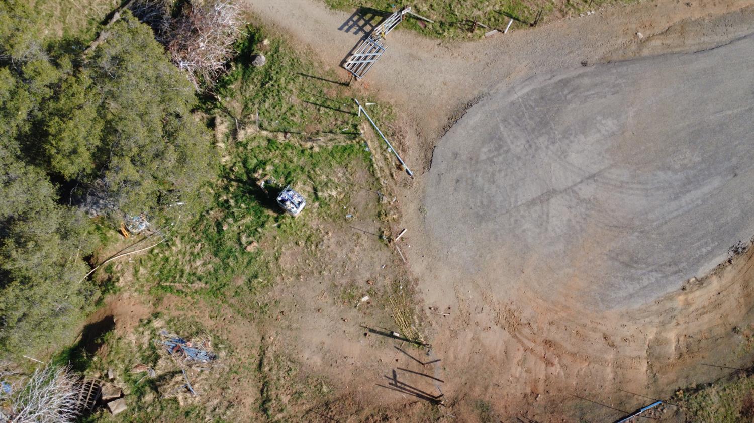 40885 Cornflower Ln, Yokuts Valley, CA 93675