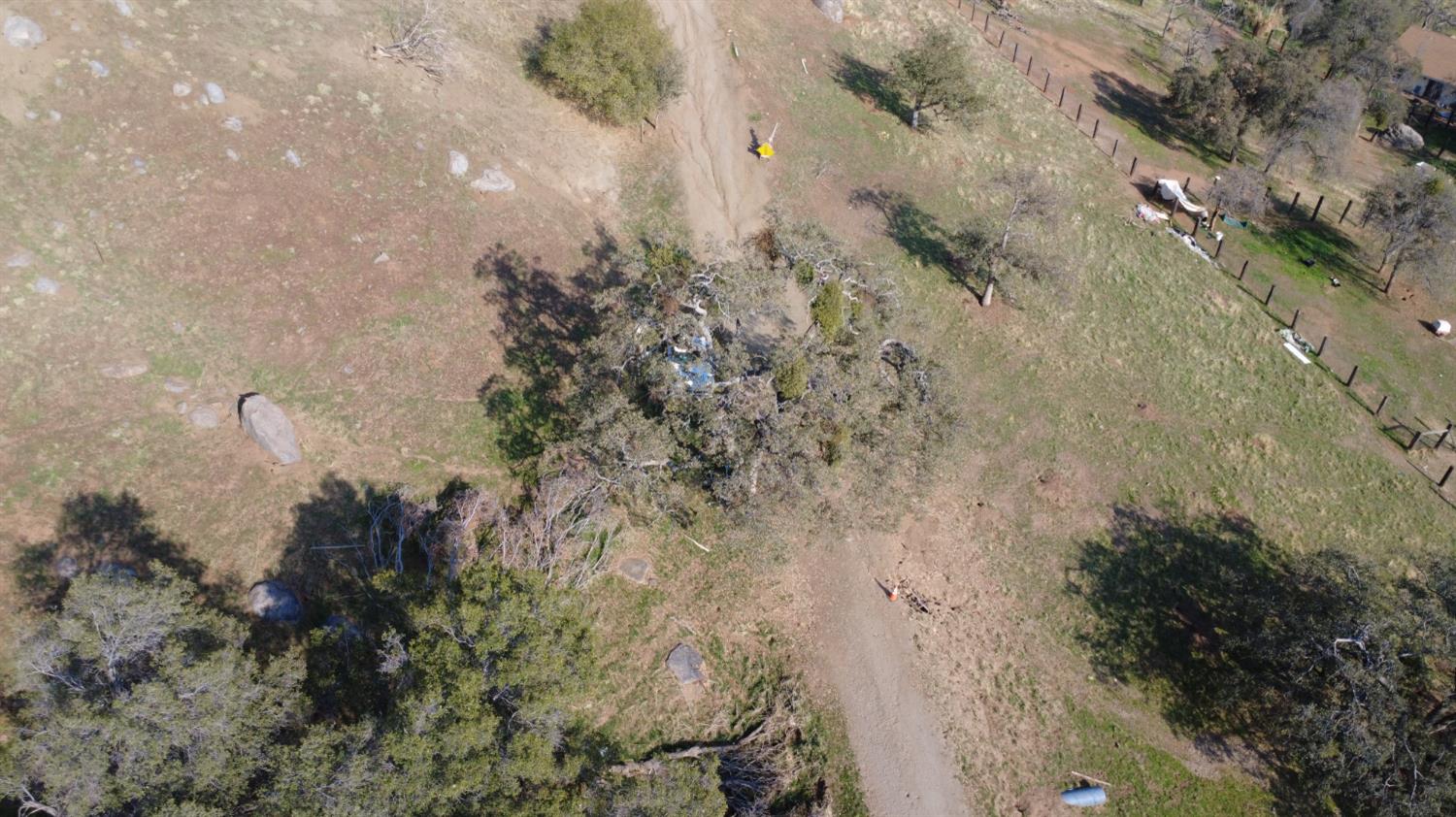 40885 Cornflower Ln, Yokuts Valley, CA 93675