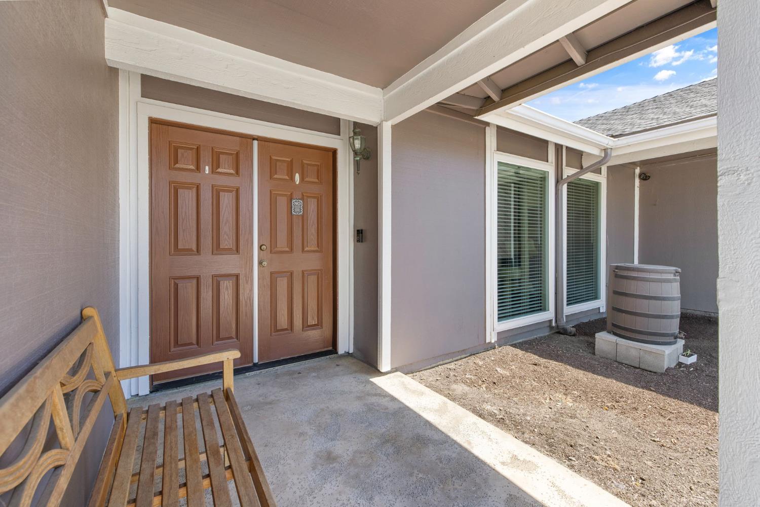 450 E Birch Ave, Hanford, CA 93230