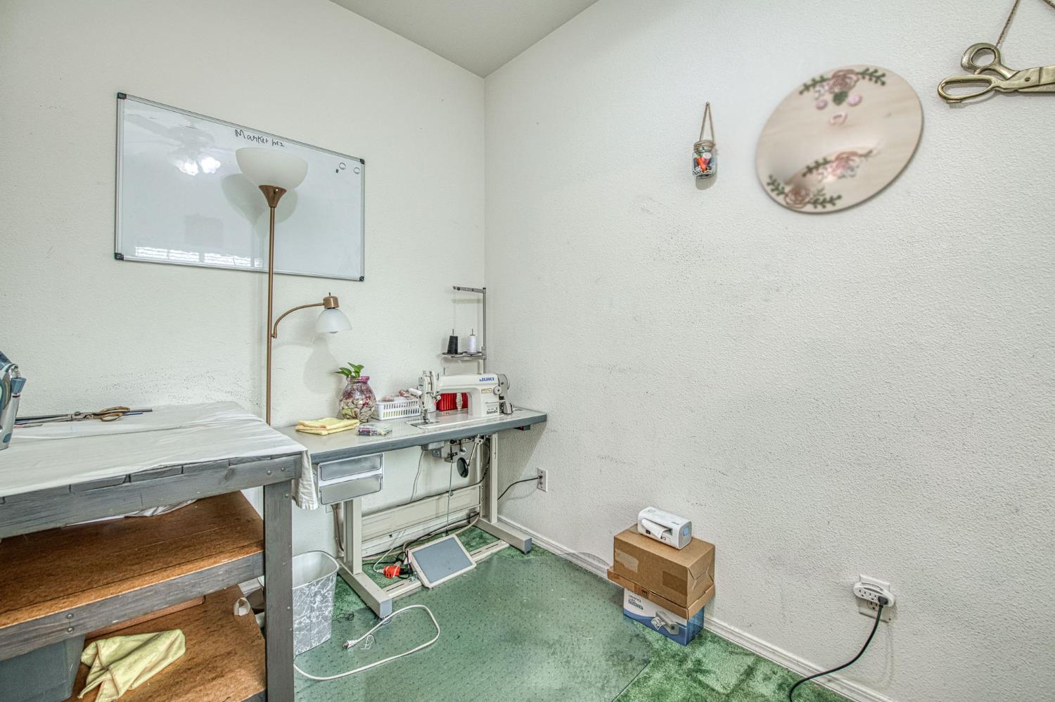 1002 Sequoia Ct, Fowler, CA 93625