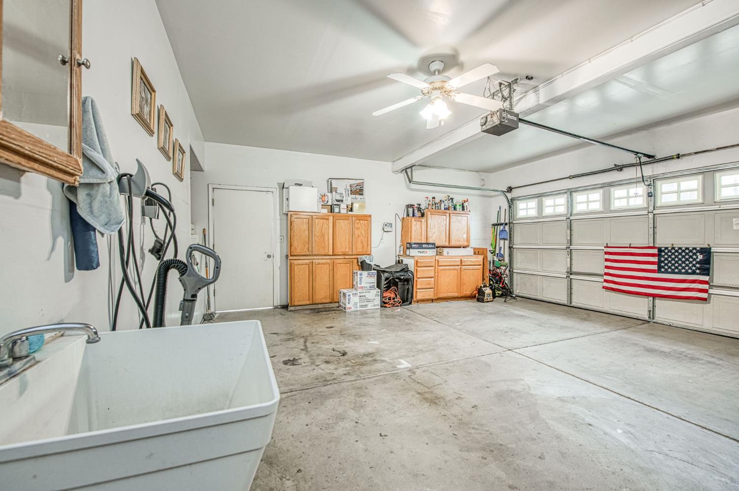 1002 Sequoia Ct, Fowler, CA 93625