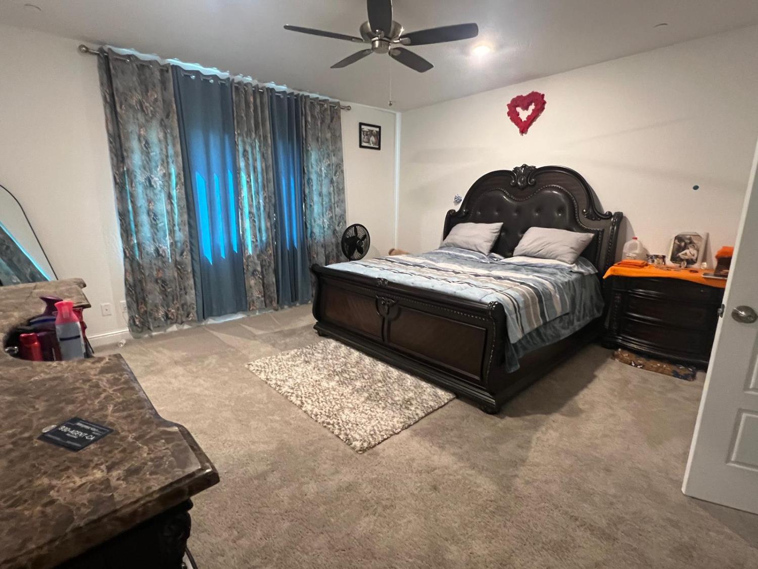 5823 E Pitt Ave, Fresno, CA 93727