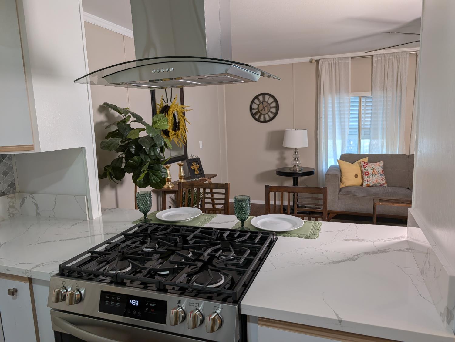 1001 Sylmar Ave #239, Clovis, CA 93612