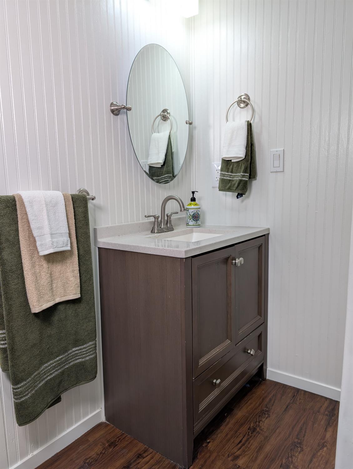 1001 Sylmar Ave #239, Clovis, CA 93612