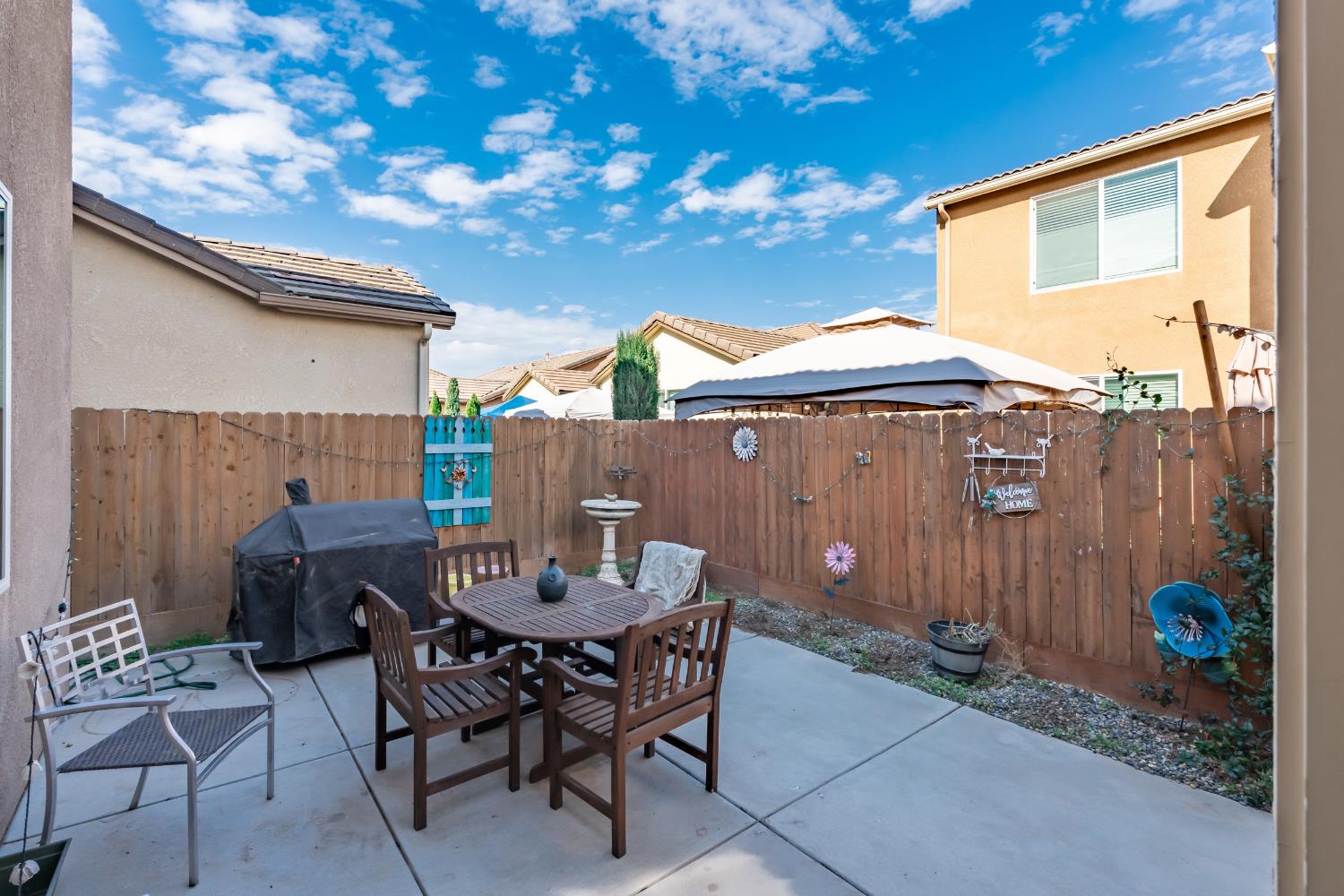 2449 Lombard Ln, Clovis, CA 93619