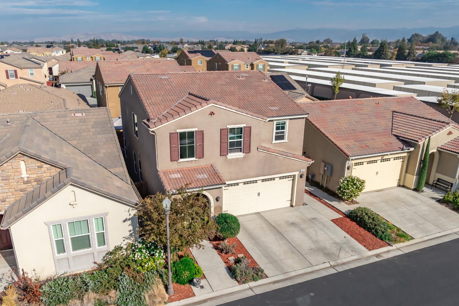 2449 Lombard Ln, Clovis, CA 93619