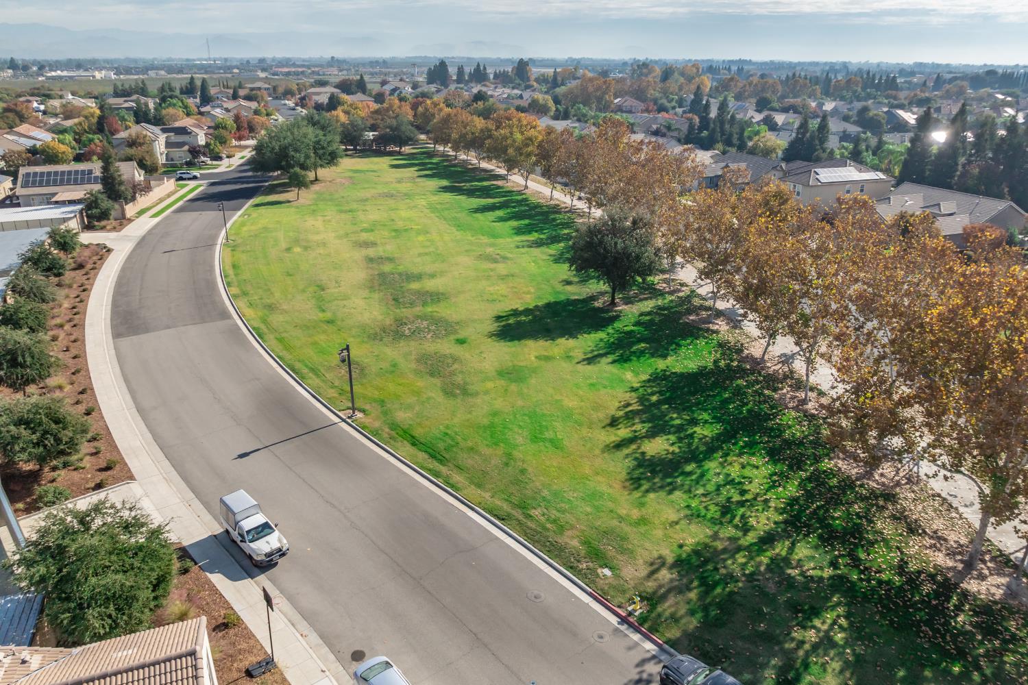 2449 Lombard Ln, Clovis, CA 93619