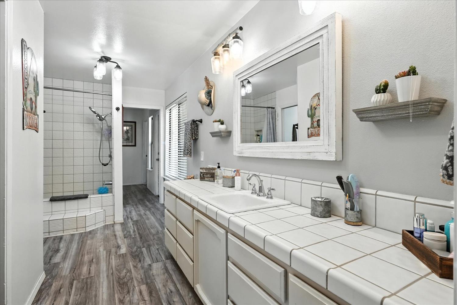 14982 N Morgan Canyon Rd, Prather, CA 93651