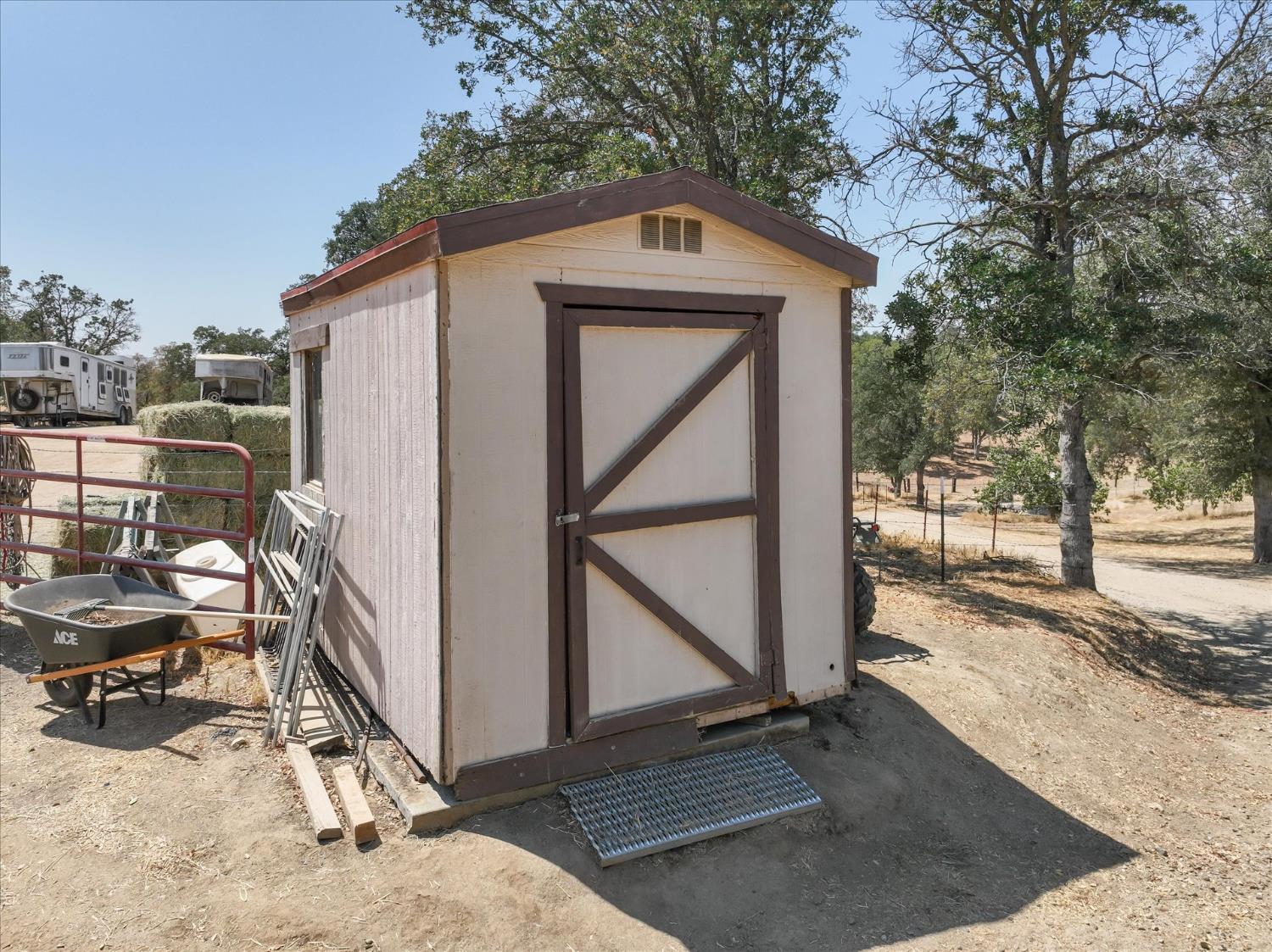 14982 N Morgan Canyon Rd, Prather, CA 93651