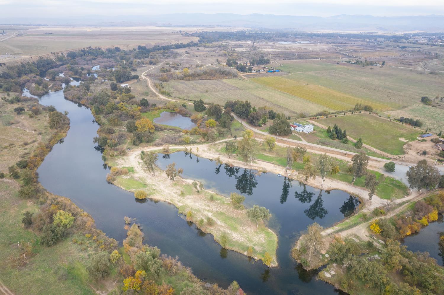 10705 N Lanes Rd, Fresno, CA 93730