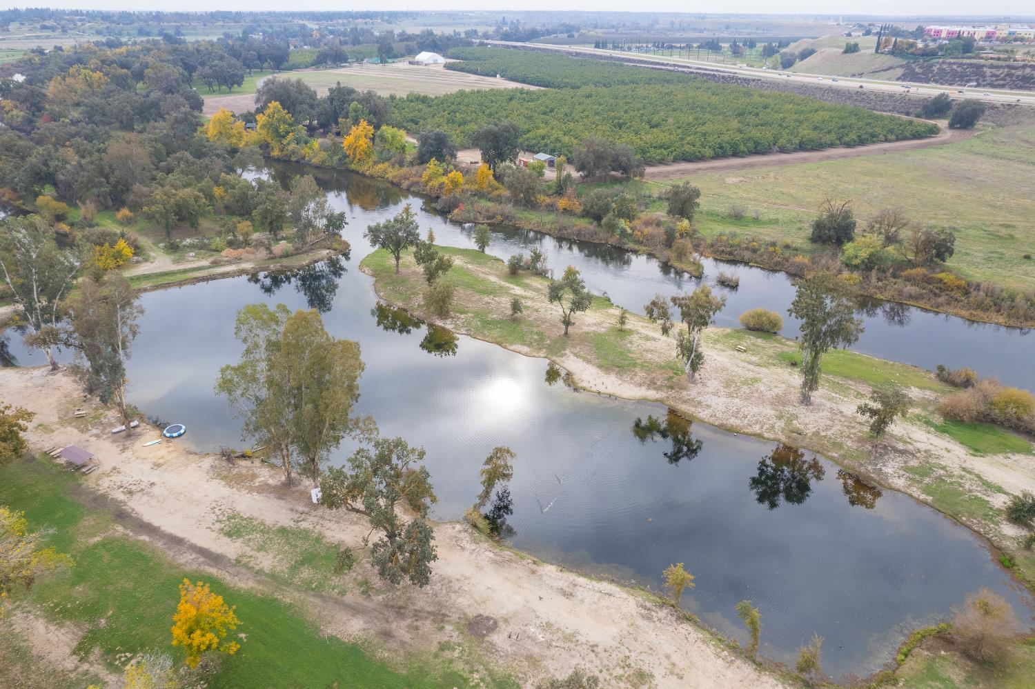 10705 N Lanes Rd, Fresno, CA 93730