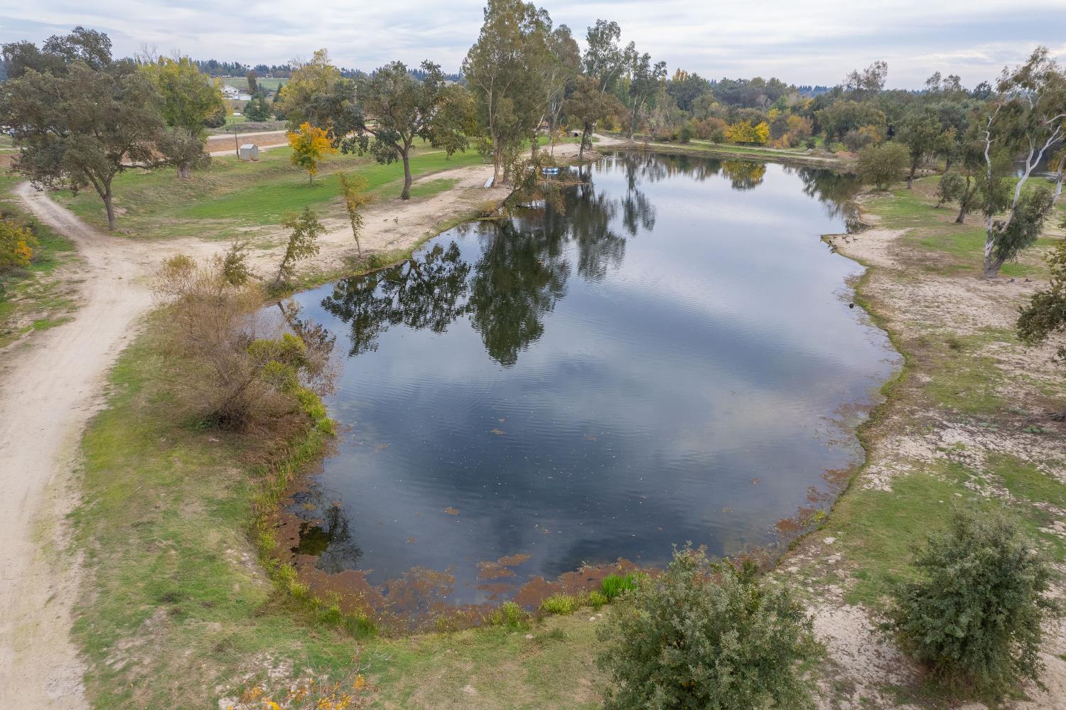 10705 N Lanes Rd, Fresno, CA 93730