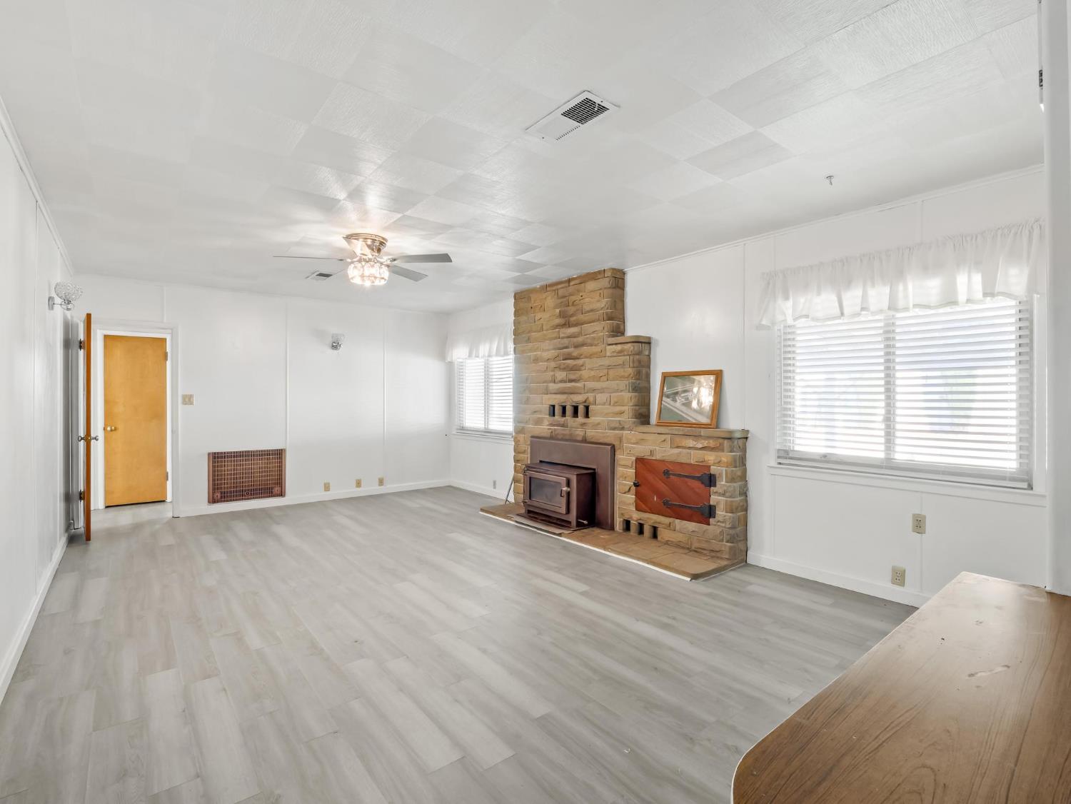 5454 N Floyd Ave, Fresno, CA 93723