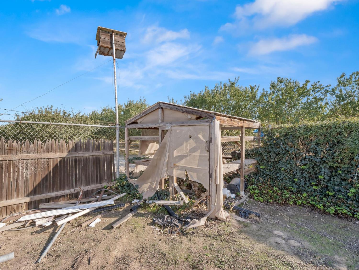 5454 N Floyd Ave, Fresno, CA 93723