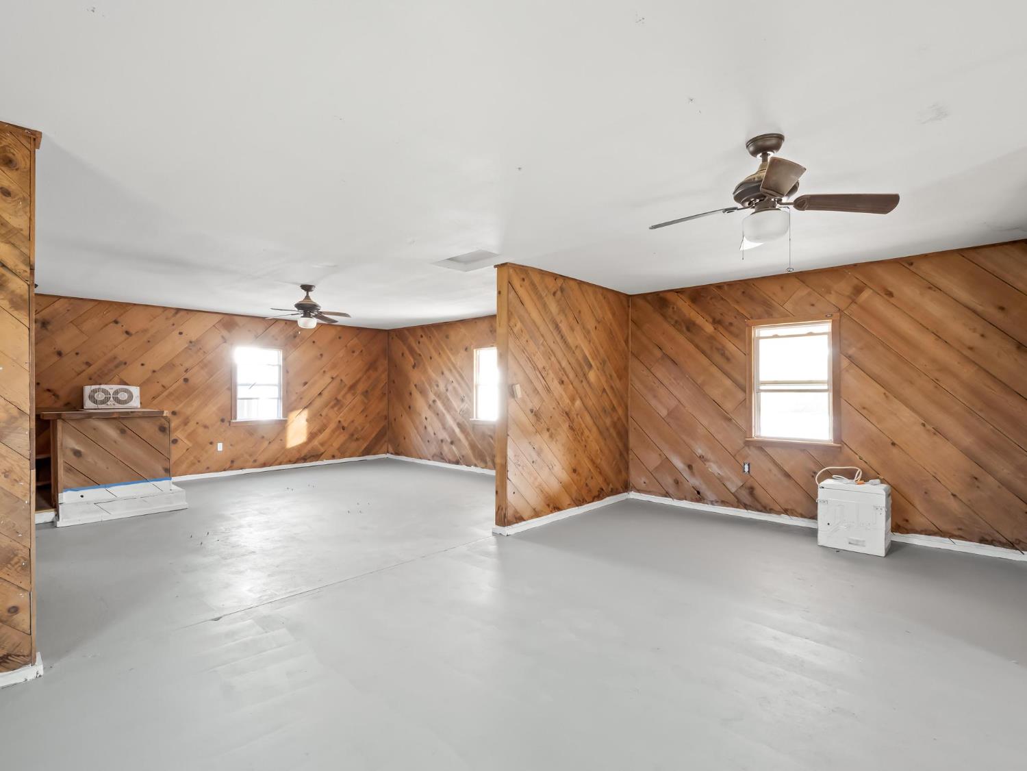 5454 N Floyd Ave, Fresno, CA 93723