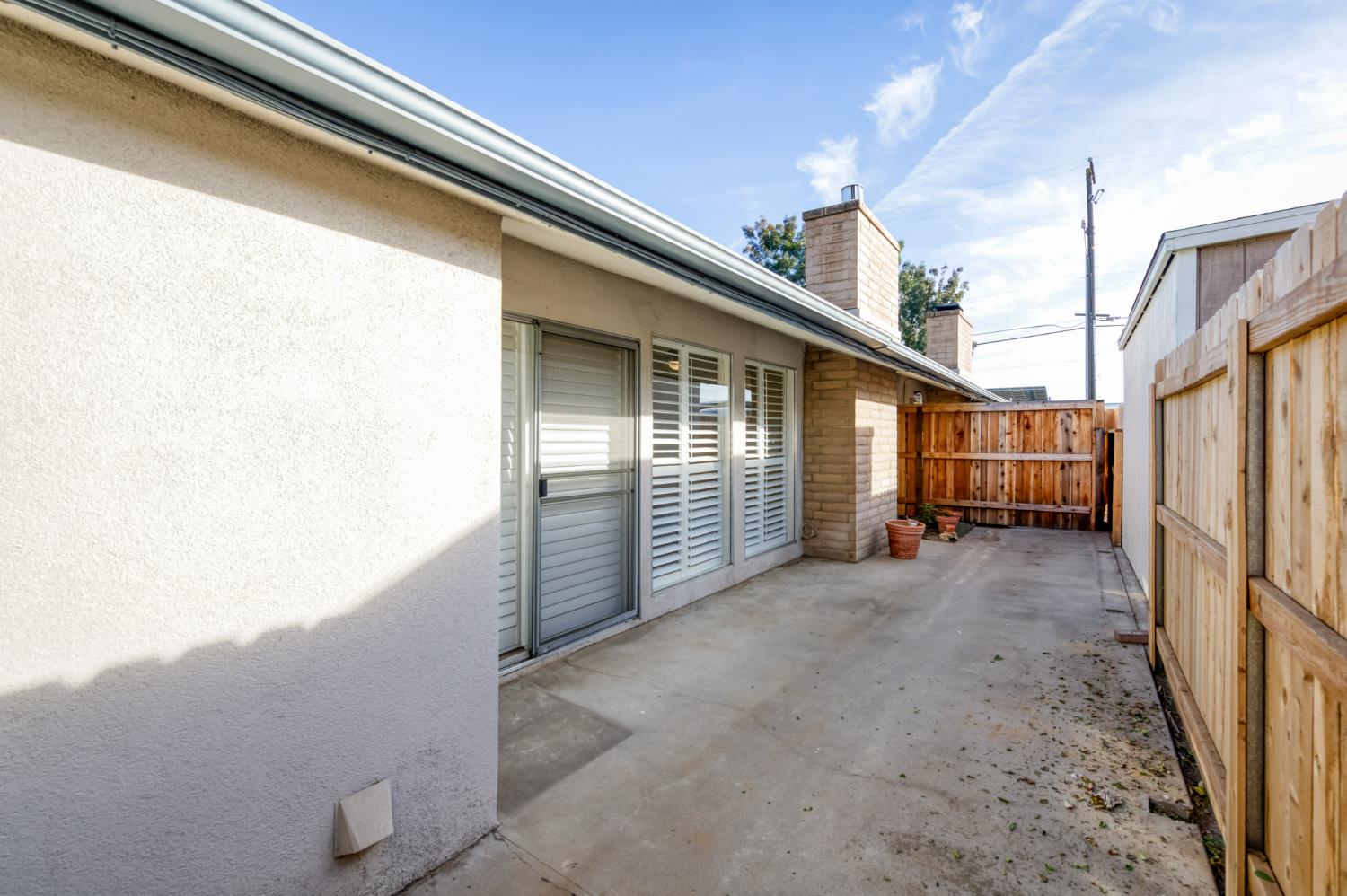 1068 W Browning Ave #B, Fresno, CA 93711