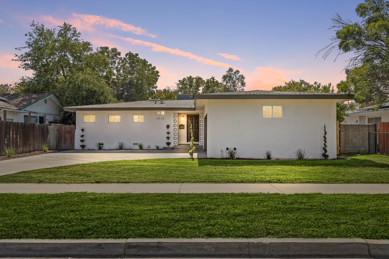 2972 E Northdale Ave, Fresno, CA 93726