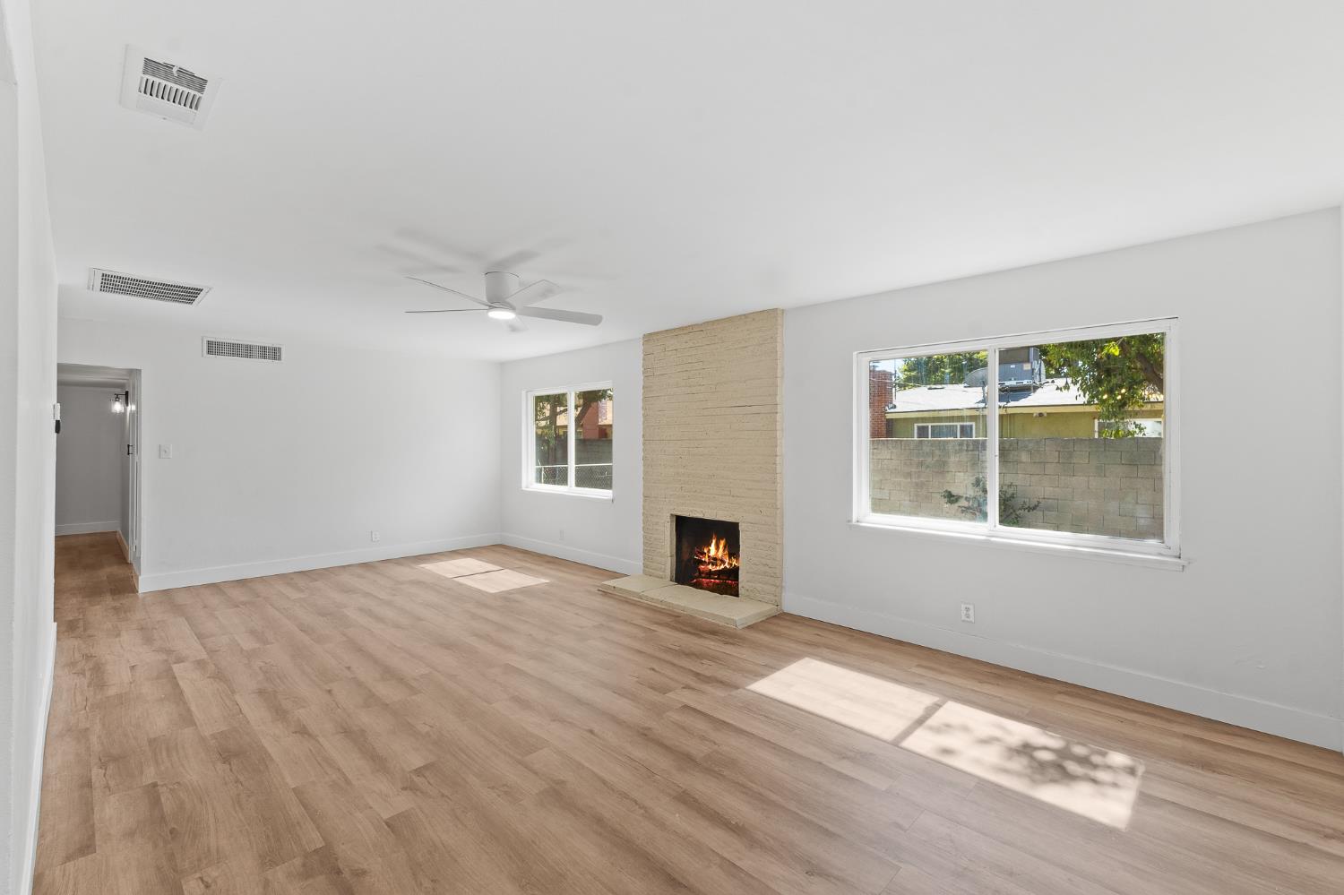 2972 E Northdale Ave, Fresno, CA 93726