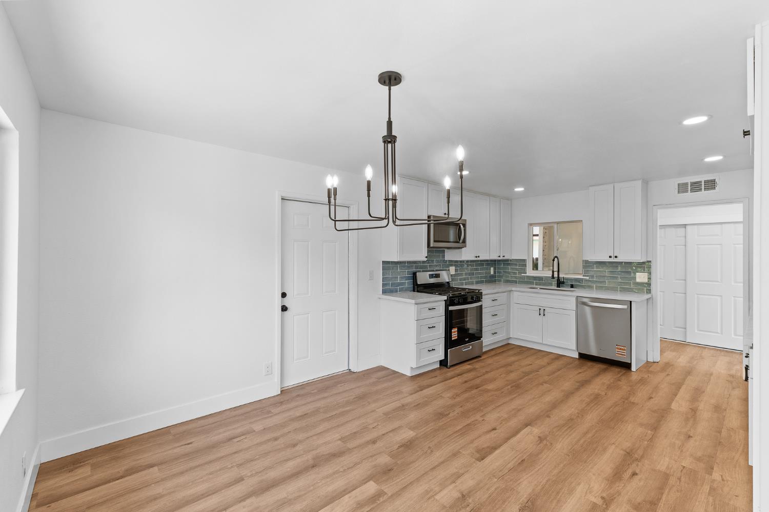 2972 E Northdale Ave, Fresno, CA 93726