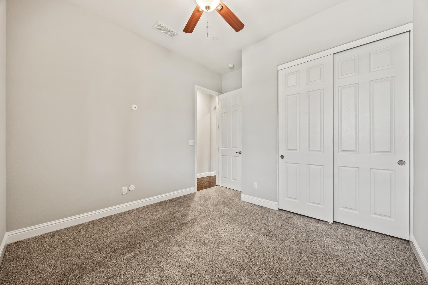 1836 E Bella Rosa Ave, Fresno, CA 93730