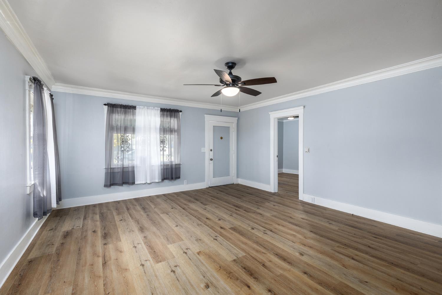 3205 E Liberty Ave, Fresno, CA 93702