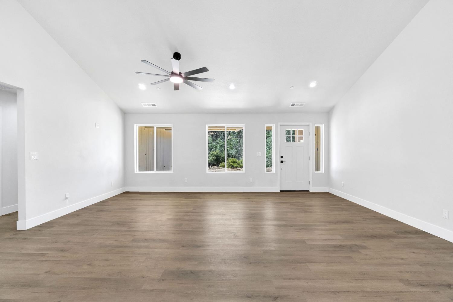 41453 Long Hollow Dr, Coarsegold, CA 93614