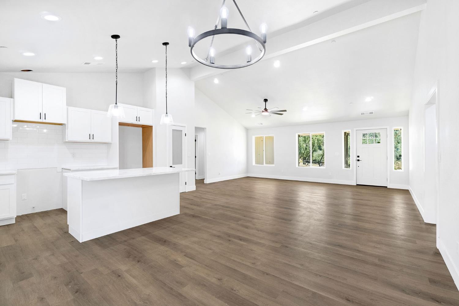 41453 Long Hollow Dr, Coarsegold, CA 93614