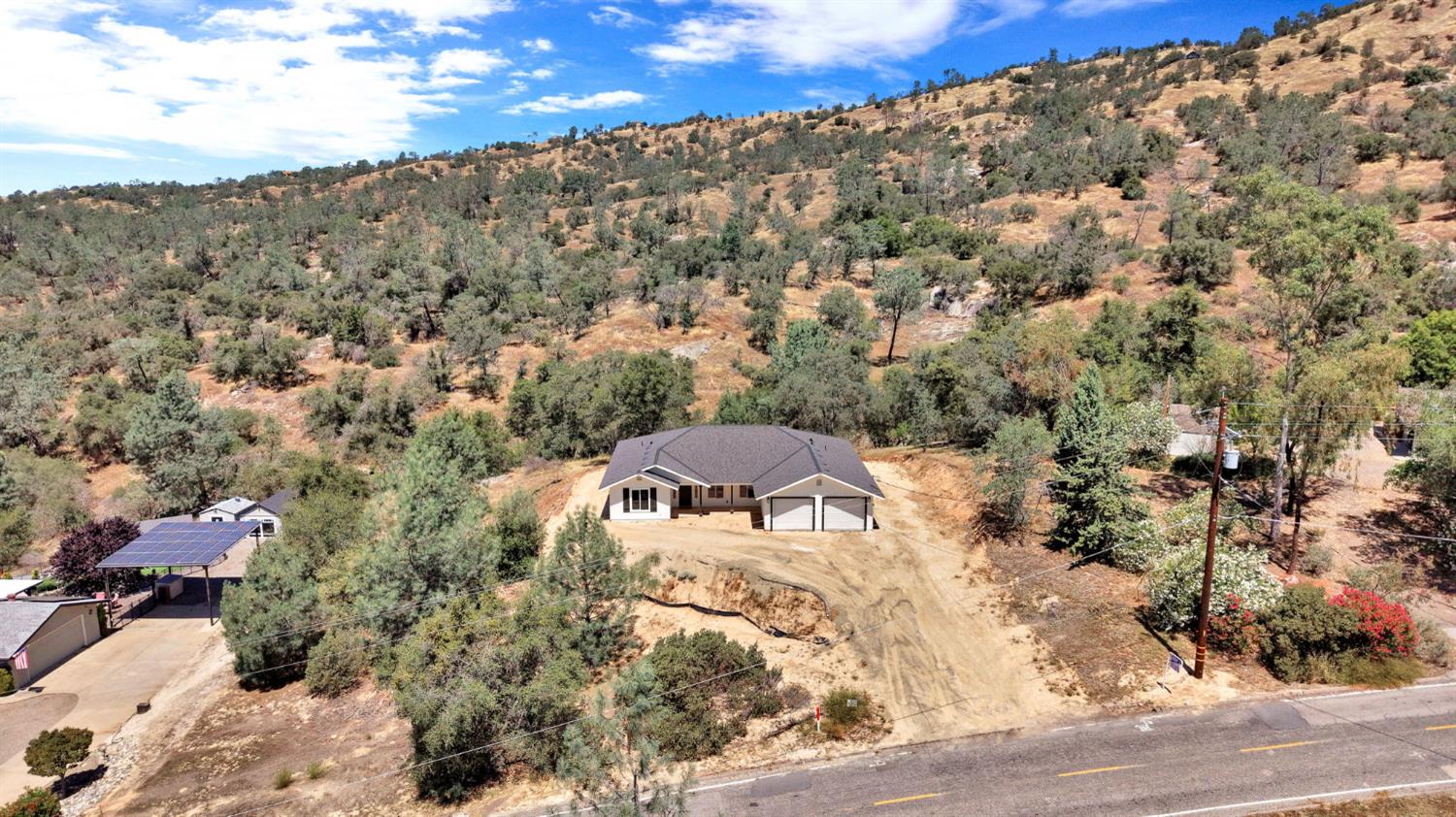 41453 Long Hollow Dr, Coarsegold, CA 93614