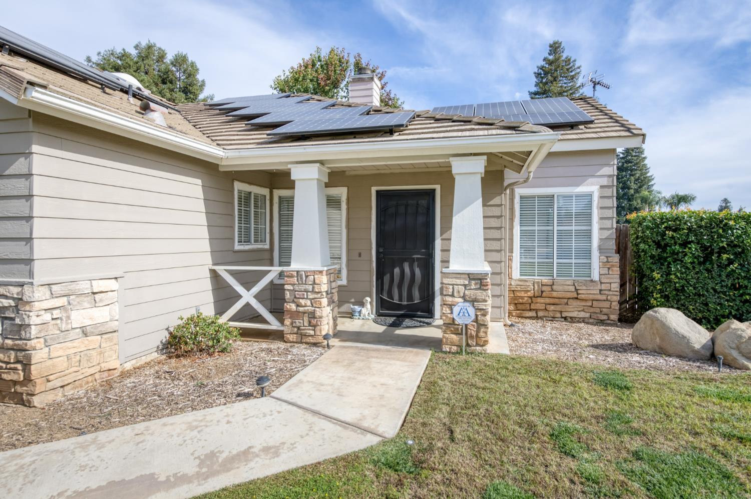 1810 N Jasmine Ave, Reedley, CA 93654