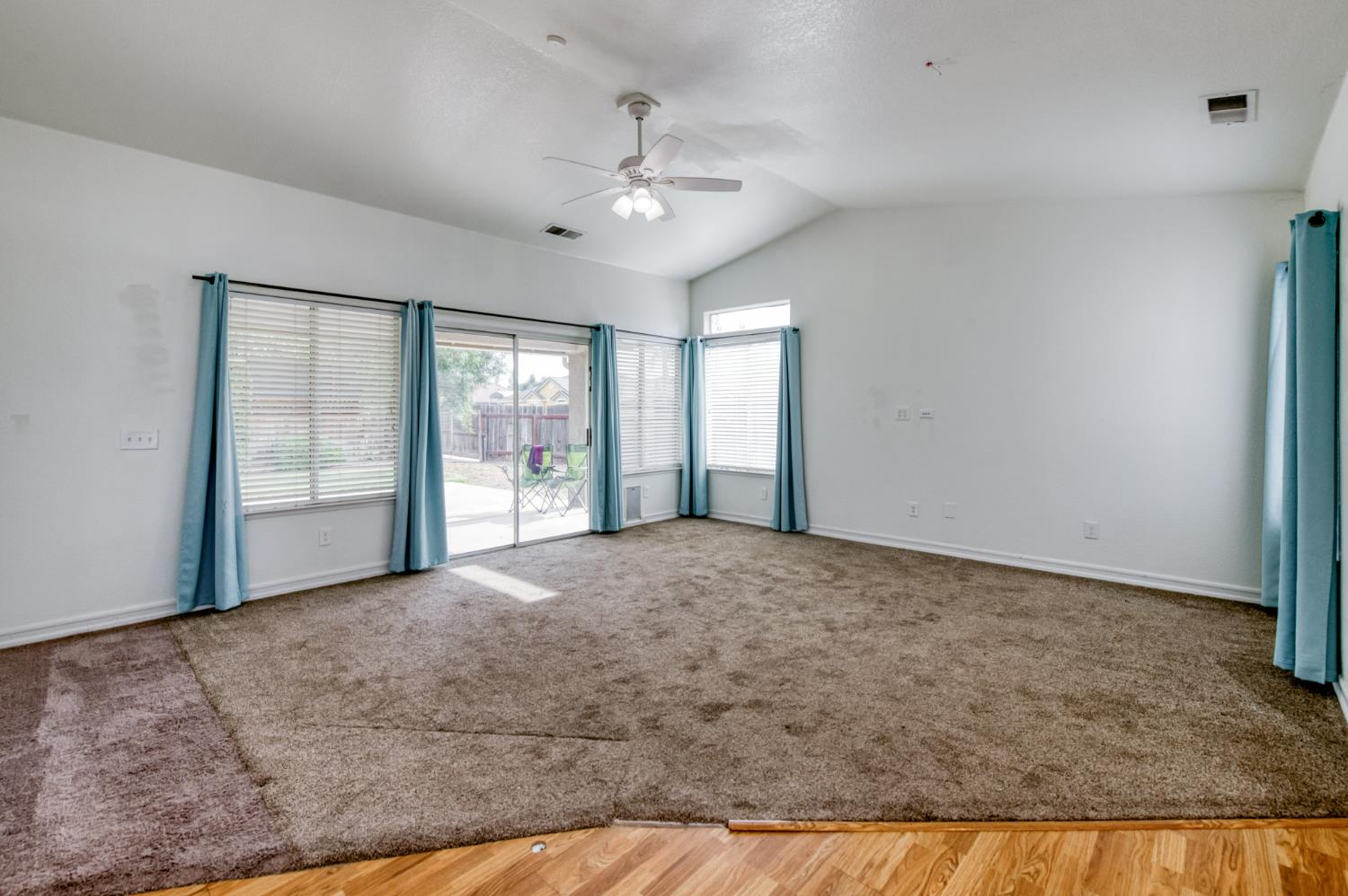 1810 N Jasmine Ave, Reedley, CA 93654