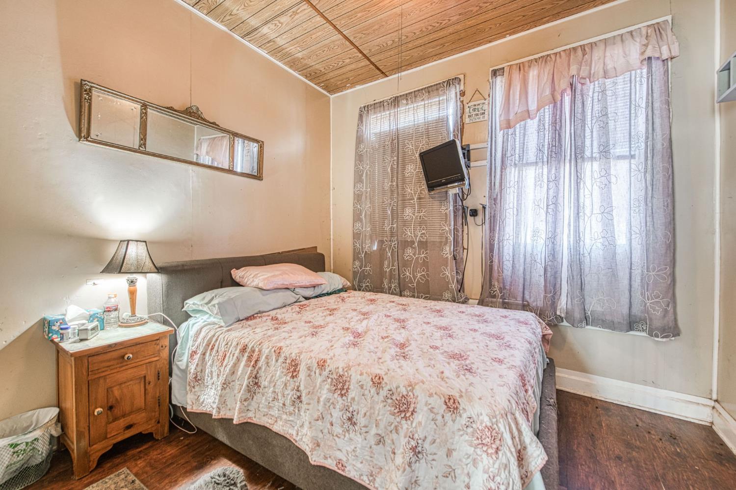 433 N Glenn Ave, Fresno, CA 93701