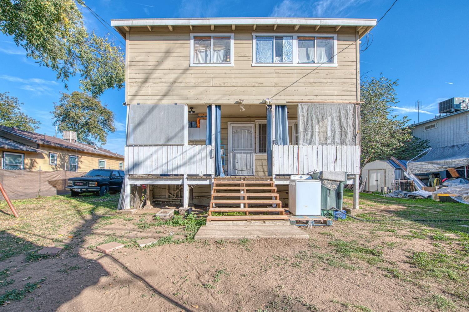 433 N Glenn Ave, Fresno, CA 93701