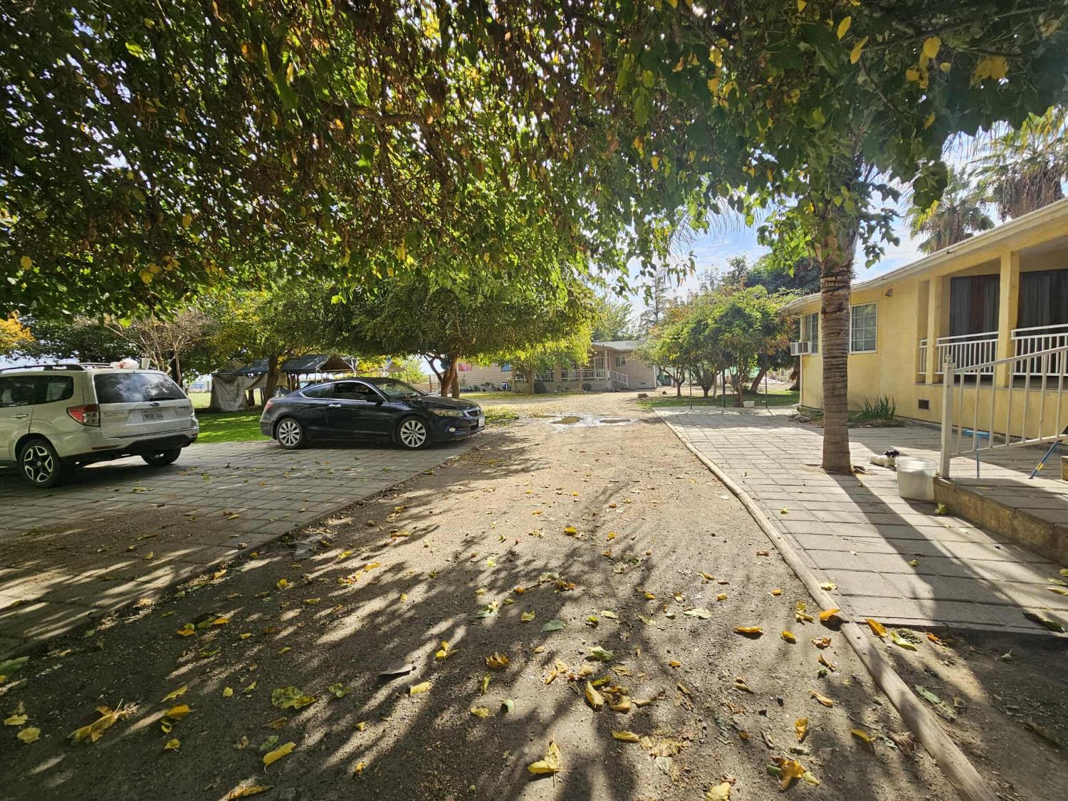 14398 Avenue 88, Pixley, CA 93256