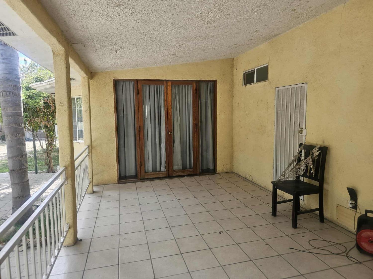 14398 Avenue 88, Pixley, CA 93256