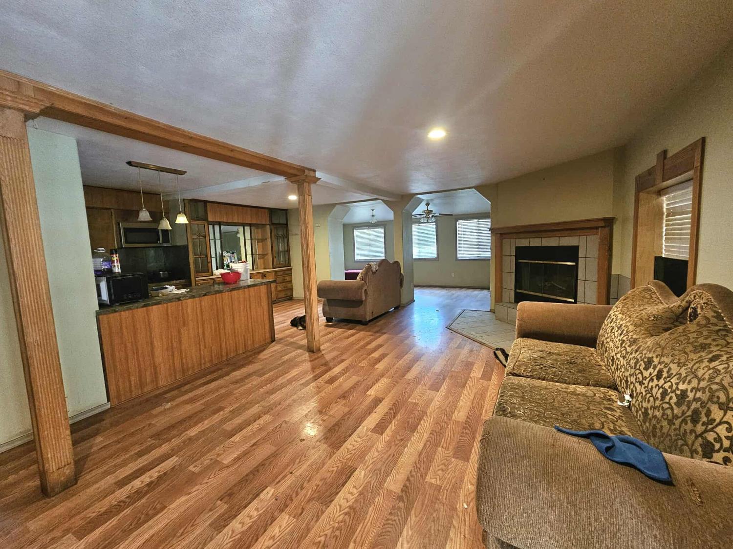 14398 Avenue 88, Pixley, CA 93256