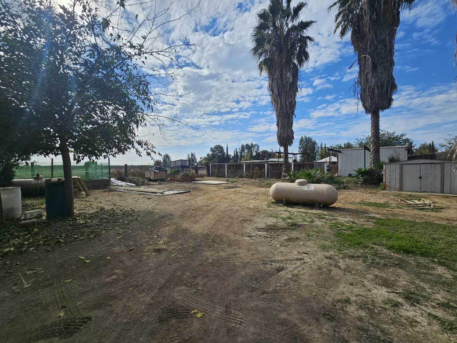 14398 Avenue 88, Pixley, CA 93256