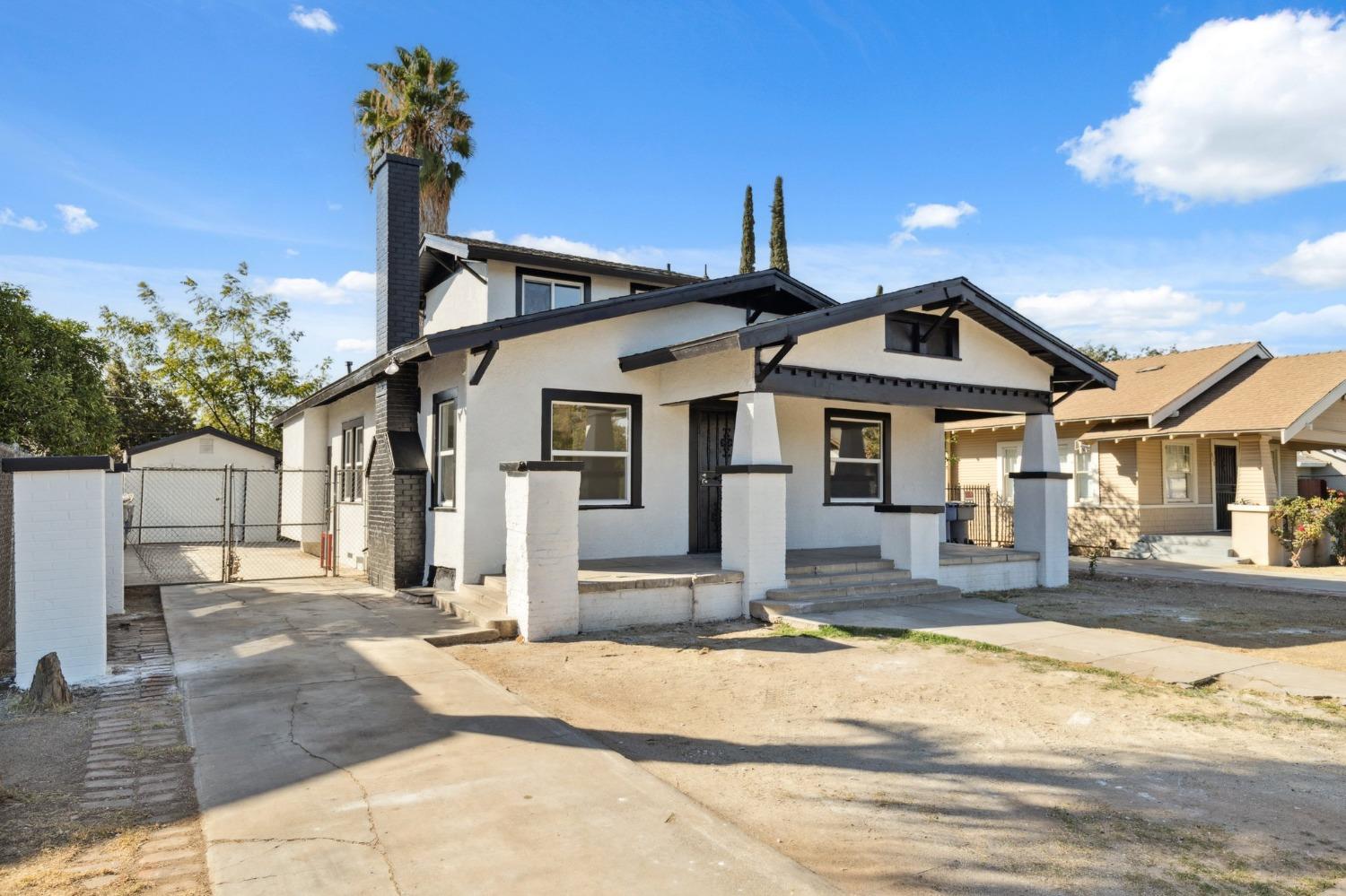 832 S 4Th St, Fresno, CA 93702