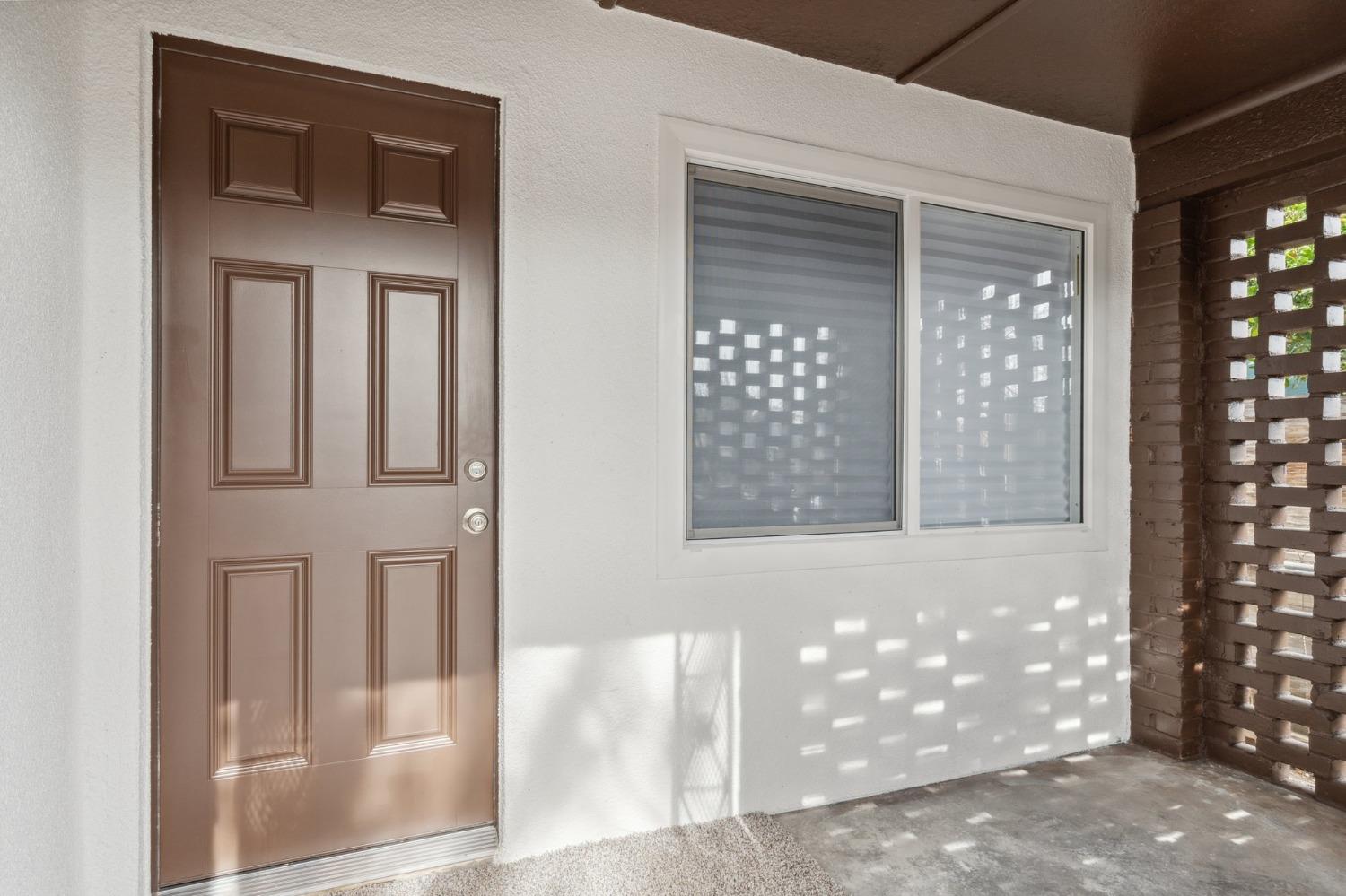 1835 E Clay, Fresno, CA 93701