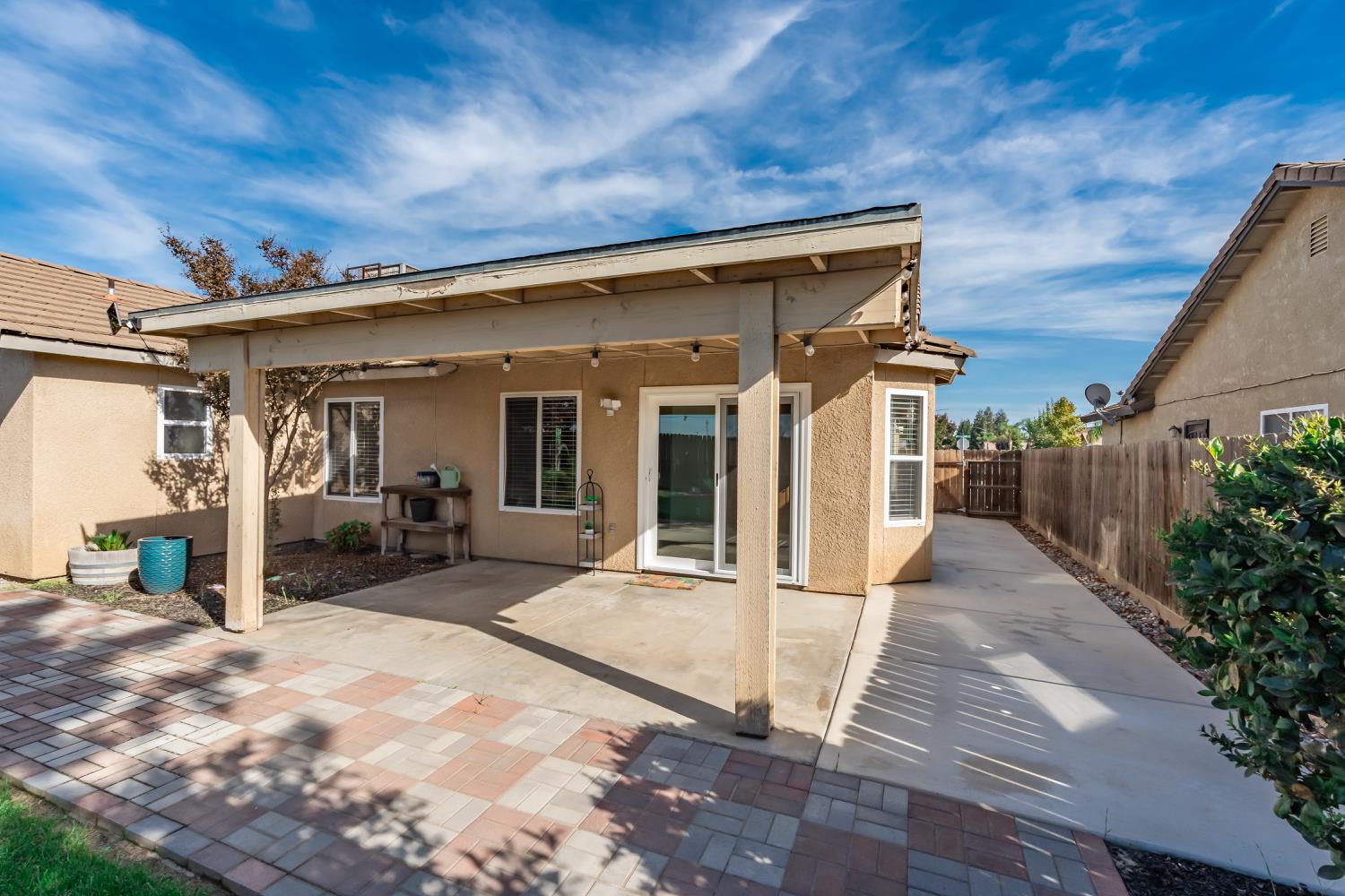 184 S Doubletree Way, Madera, CA 93637