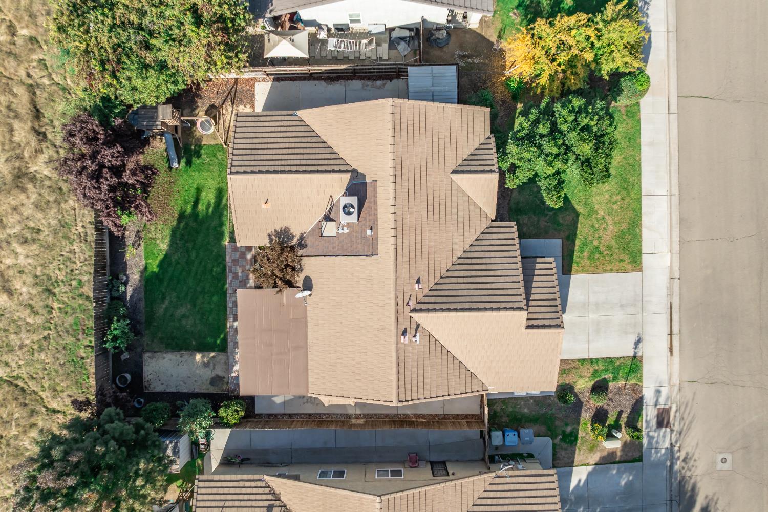 184 S Doubletree Way, Madera, CA 93637