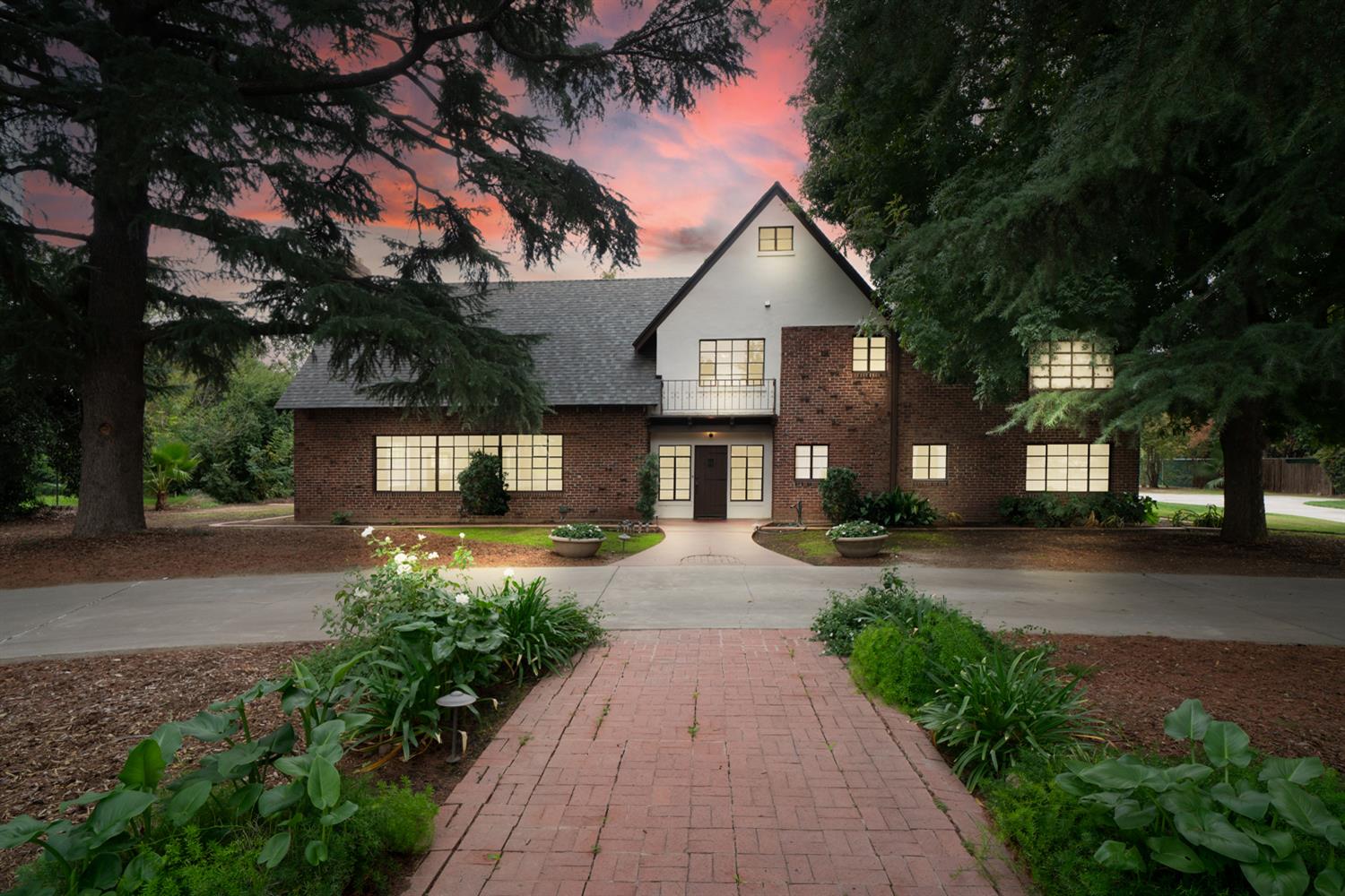 5508 E Lane Ave, Fresno, CA 93727