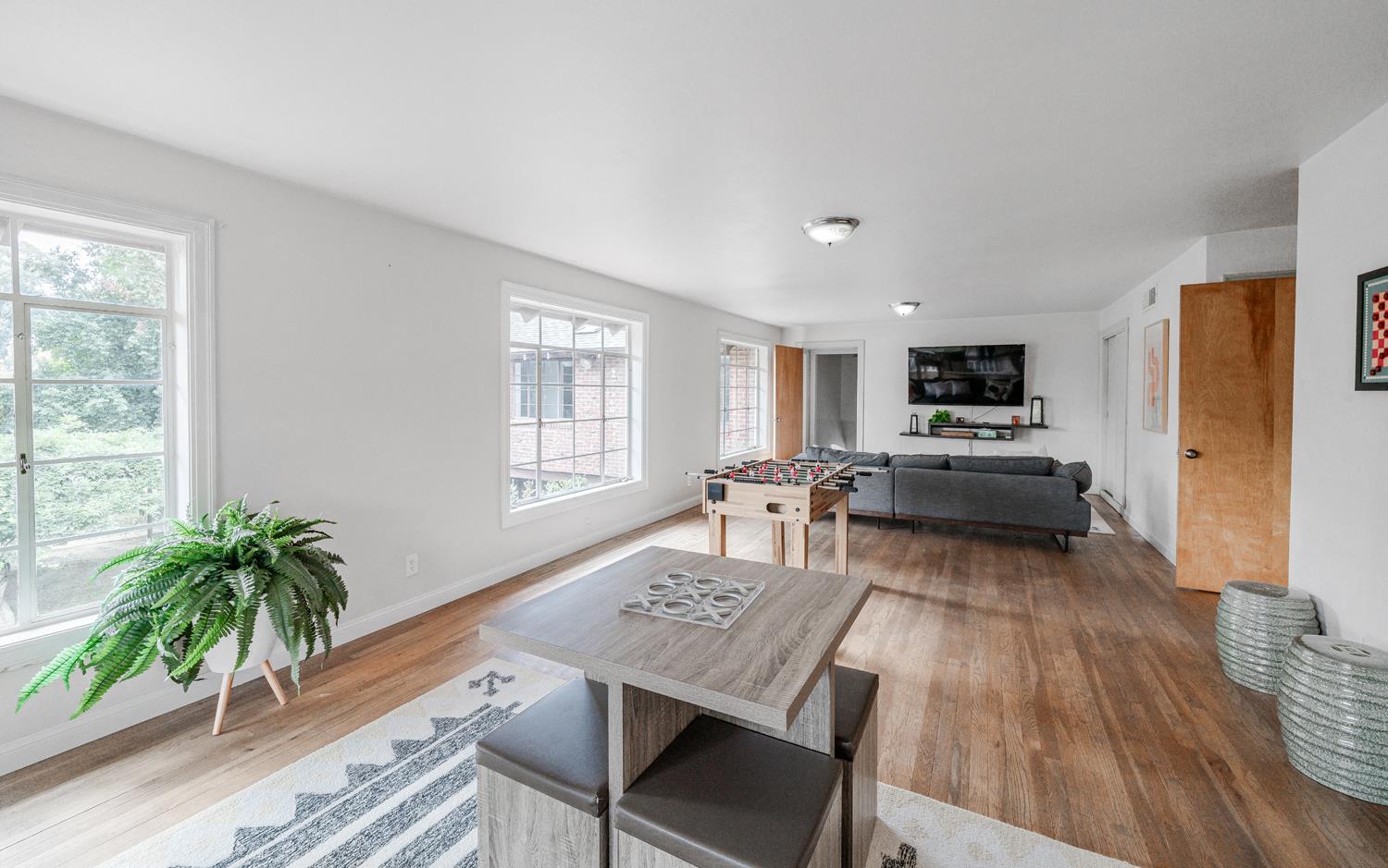 5508 E Lane Ave, Fresno, CA 93727