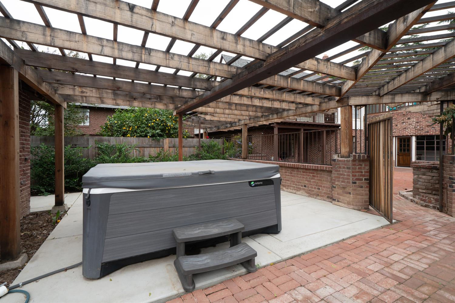 5508 E Lane Ave, Fresno, CA 93727