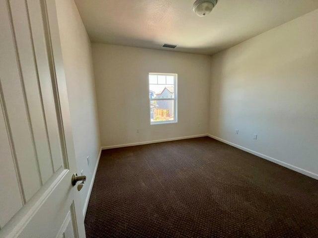 1484 Concord Way #LT 37, Dinuba, CA 93618