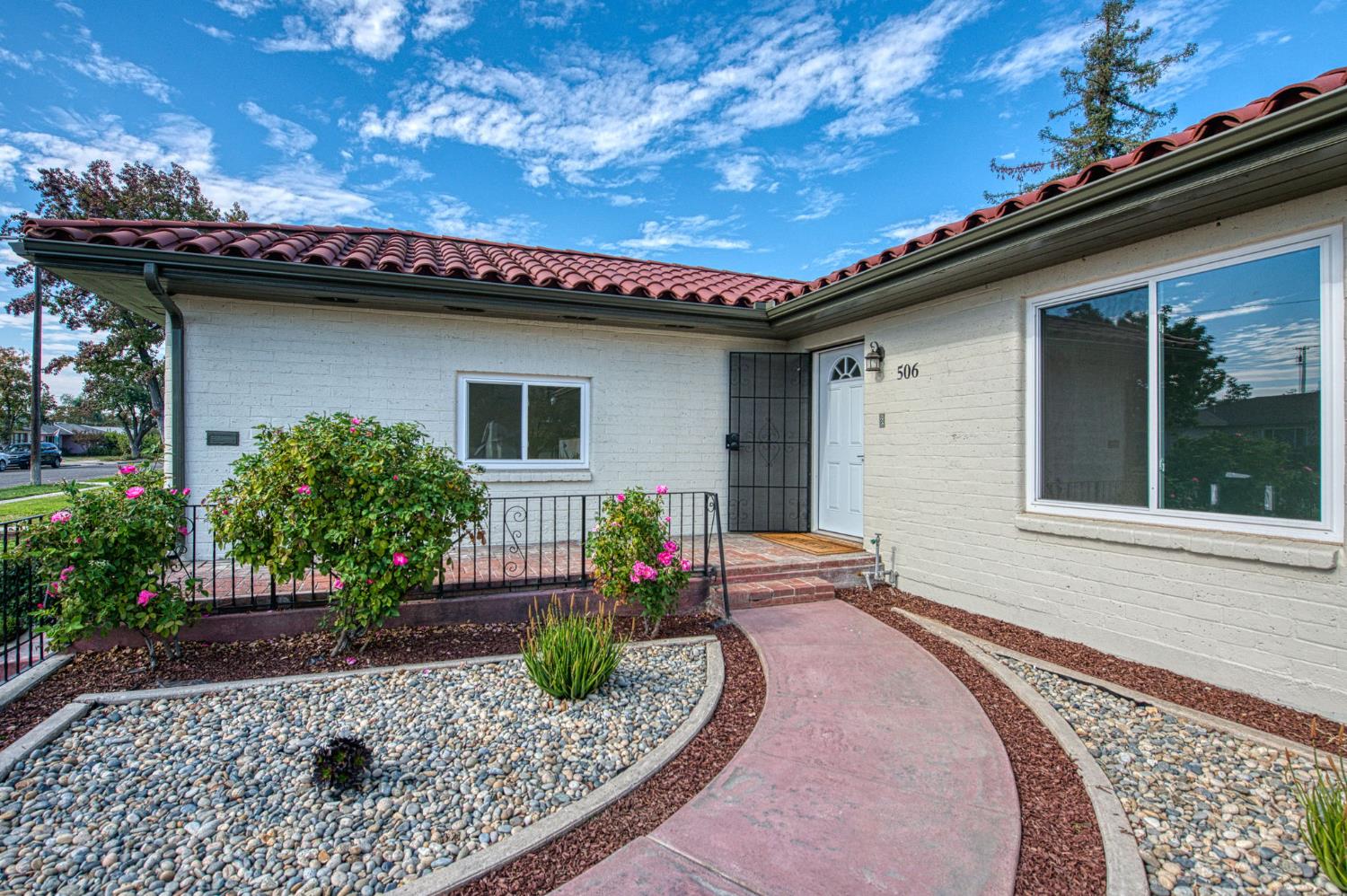 506 W Terrace Ave, Fresno, CA 93705