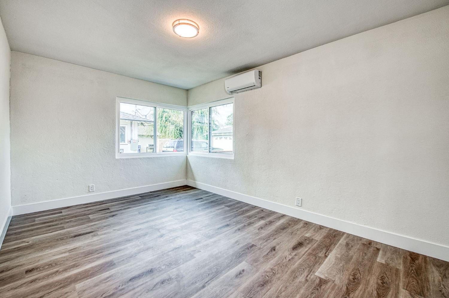 506 W Terrace Ave, Fresno, CA 93705