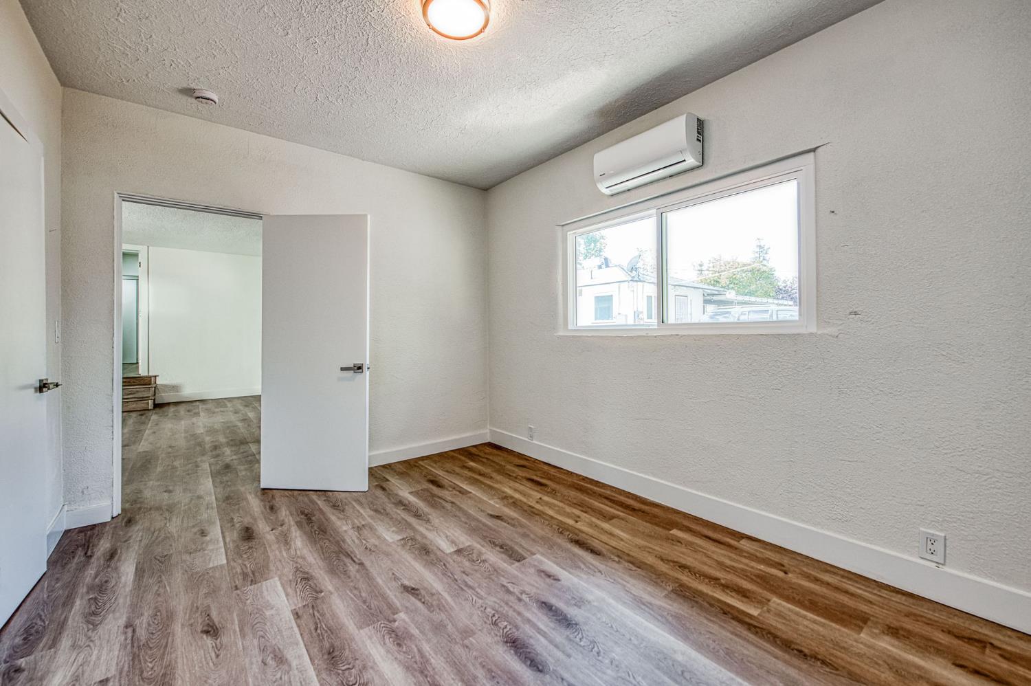 506 W Terrace Ave, Fresno, CA 93705