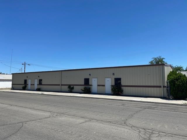 251 S 6th St, Coalinga, CA 93210