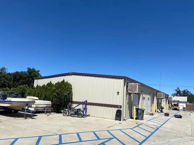 251 S 6th St, Coalinga, CA 93210